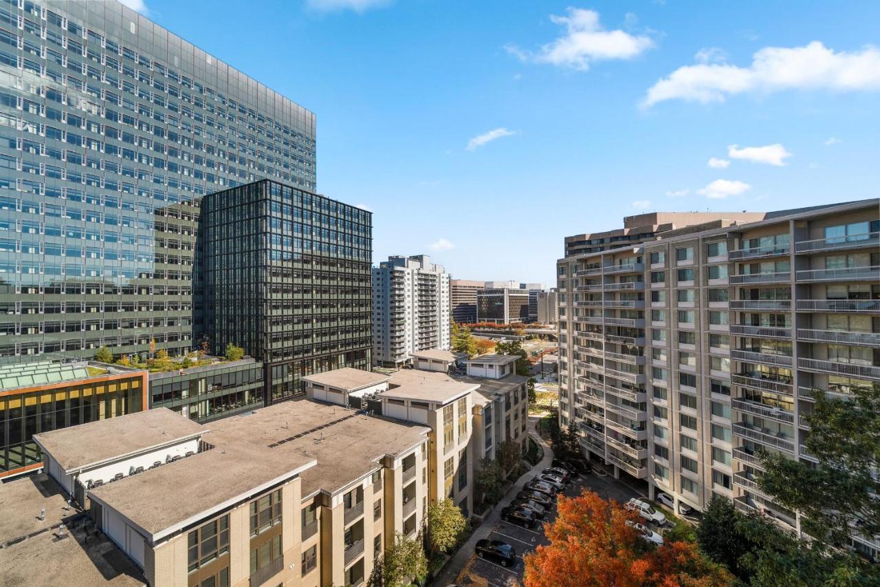 Urbandelight Crystal City Mins To Dc Free Parking Arlington Exterior photo